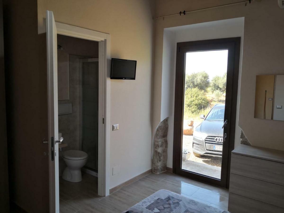 B&B Gli Ulivi SantʼAnna Arresi Kültér fotó